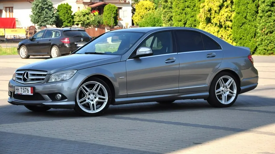 MERCEDES-BENZ C Klasa -