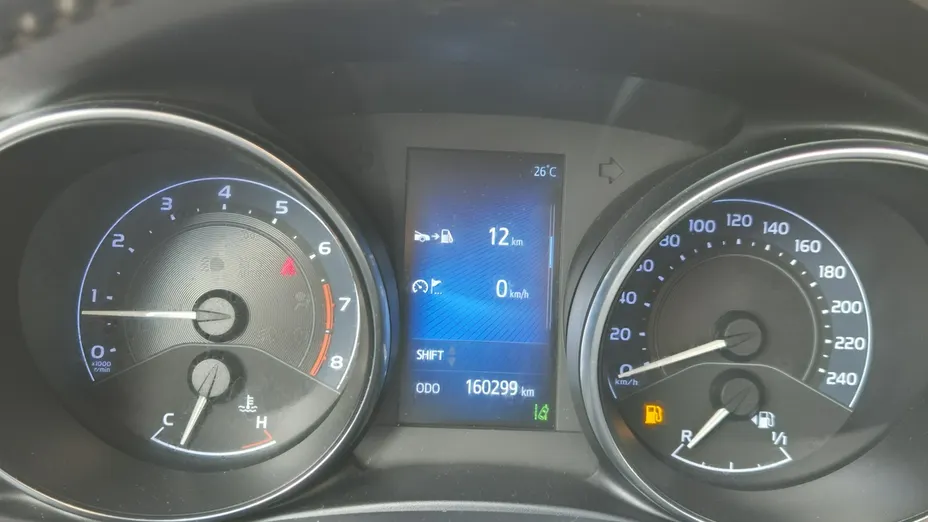 TOYOTA Auris -