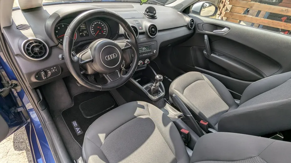 AUDI A1 -