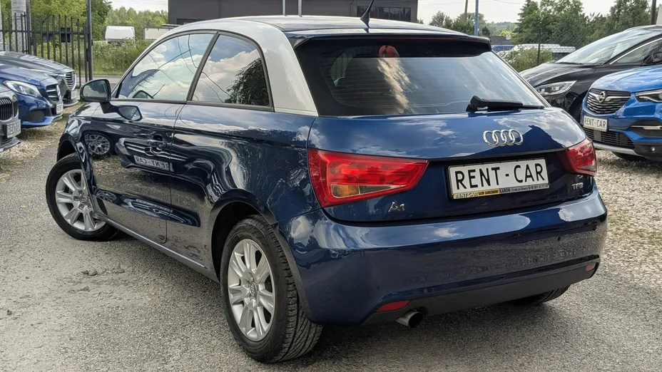 AUDI A1 -