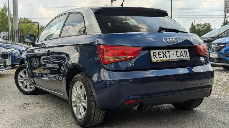 AUDI A1 -