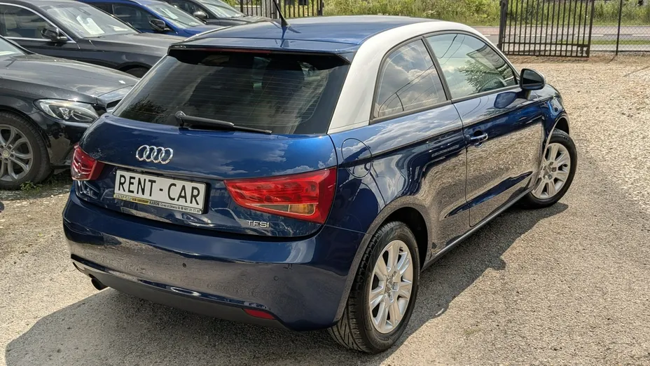 AUDI A1 -