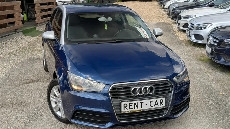 AUDI A1 -