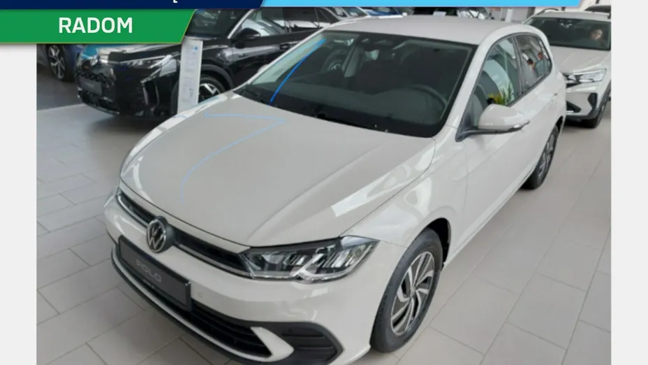 VOLKSWAGEN Polo -