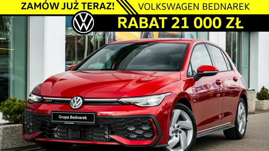 VOLKSWAGEN Golf -
