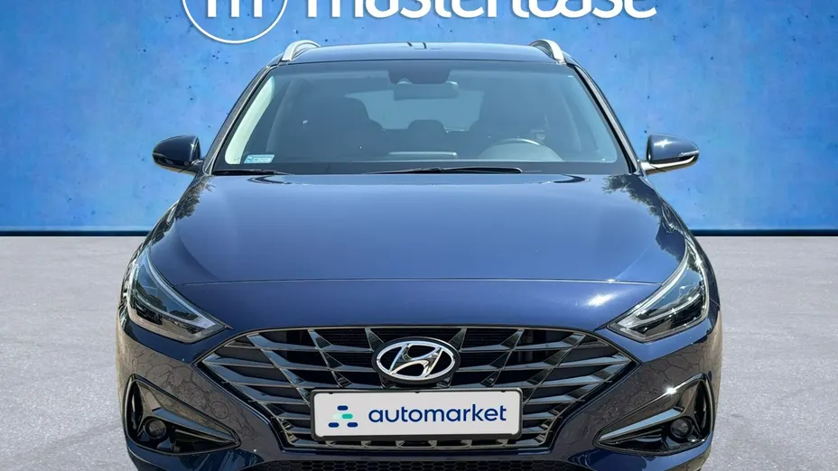 HYUNDAI i30 -