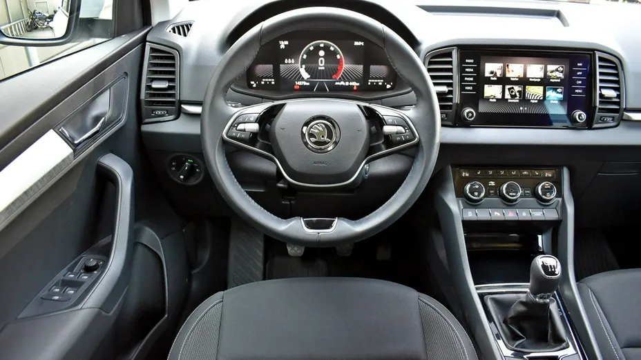 SKODA Karoq -