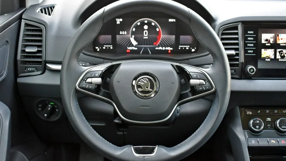 SKODA Karoq -