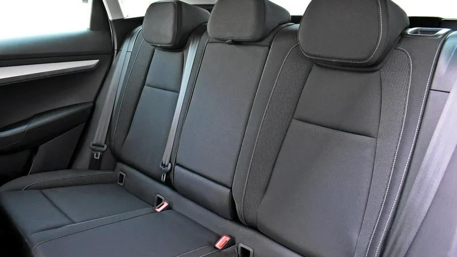 SKODA Karoq -