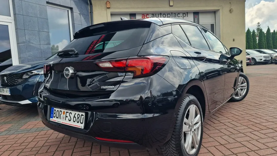 OPEL Astra -