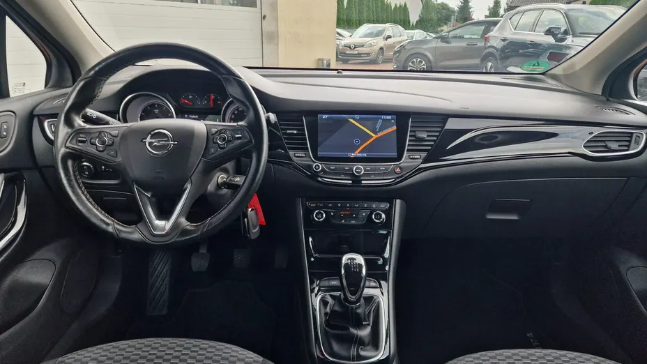 OPEL Astra -