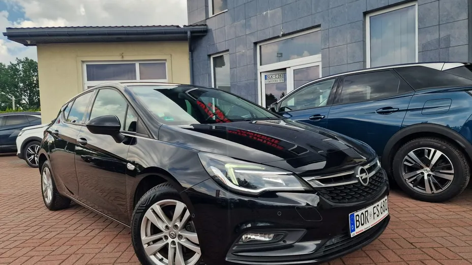OPEL Astra -