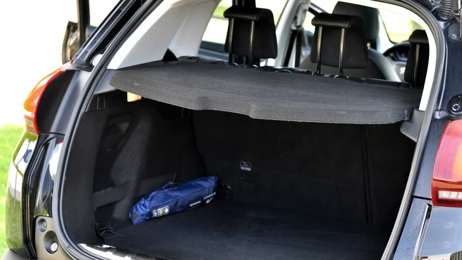 PEUGEOT 2008 -