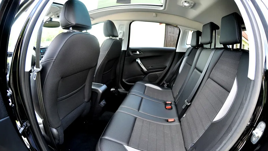 PEUGEOT 2008 -