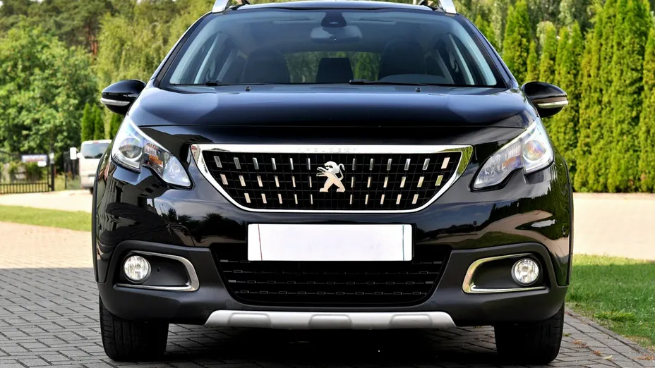 PEUGEOT 2008 -