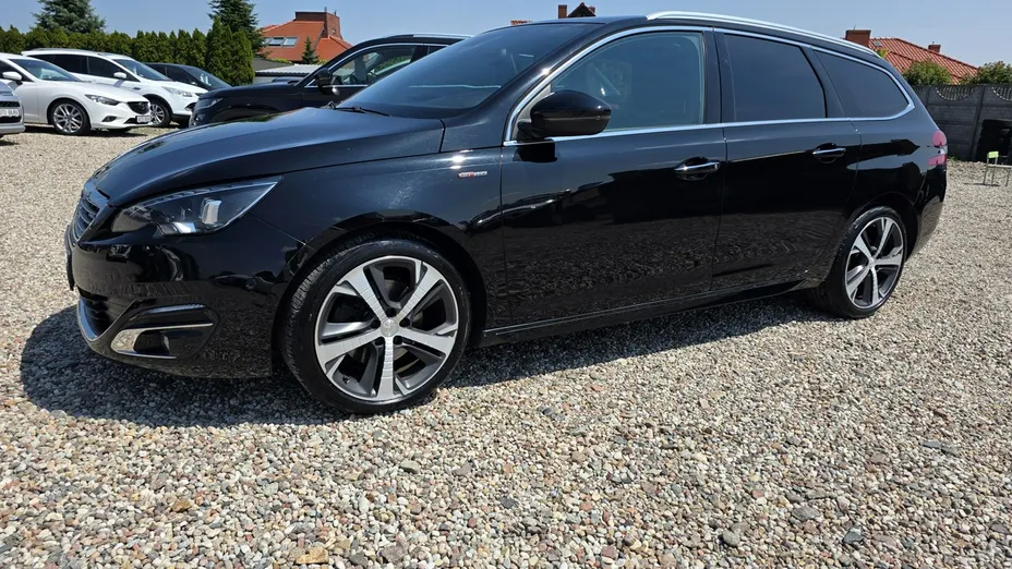 PEUGEOT 308 -