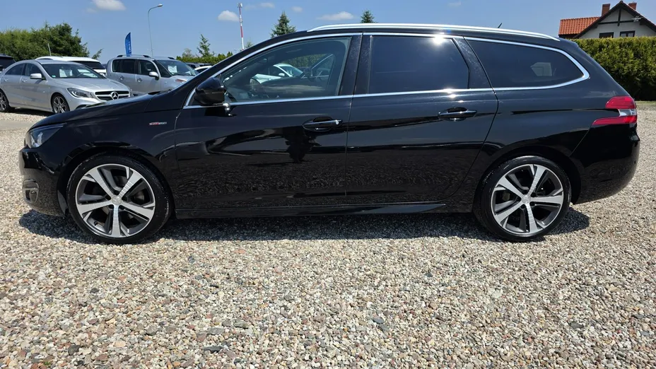 PEUGEOT 308 -