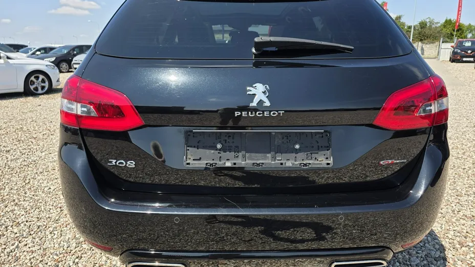 PEUGEOT 308 -