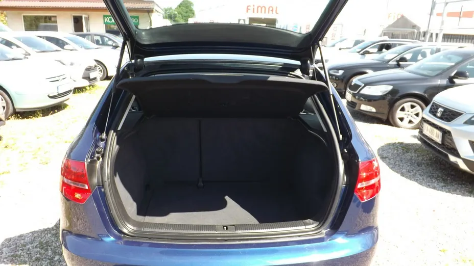 AUDI A3 -