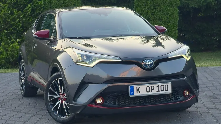 TOYOTA C-HR -