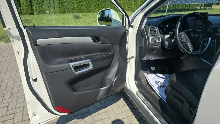 OPEL Antara -