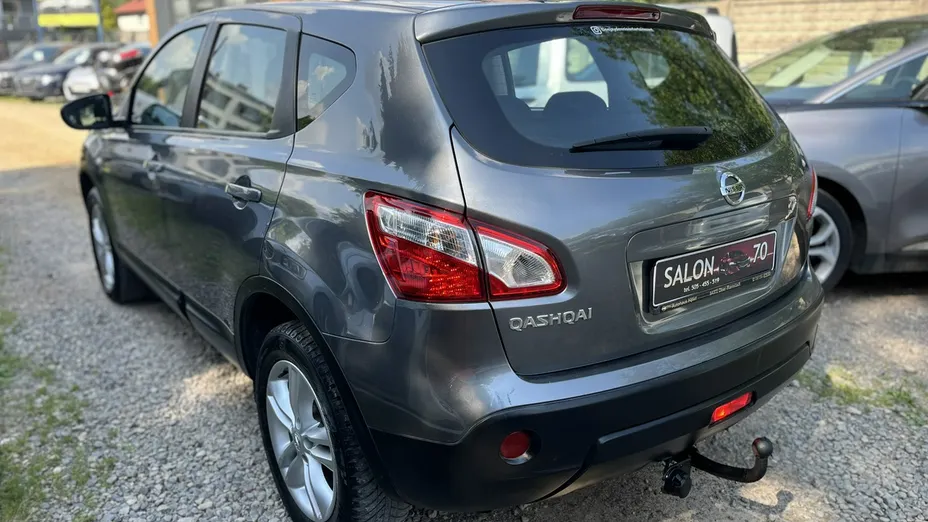 NISSAN Qashqai -