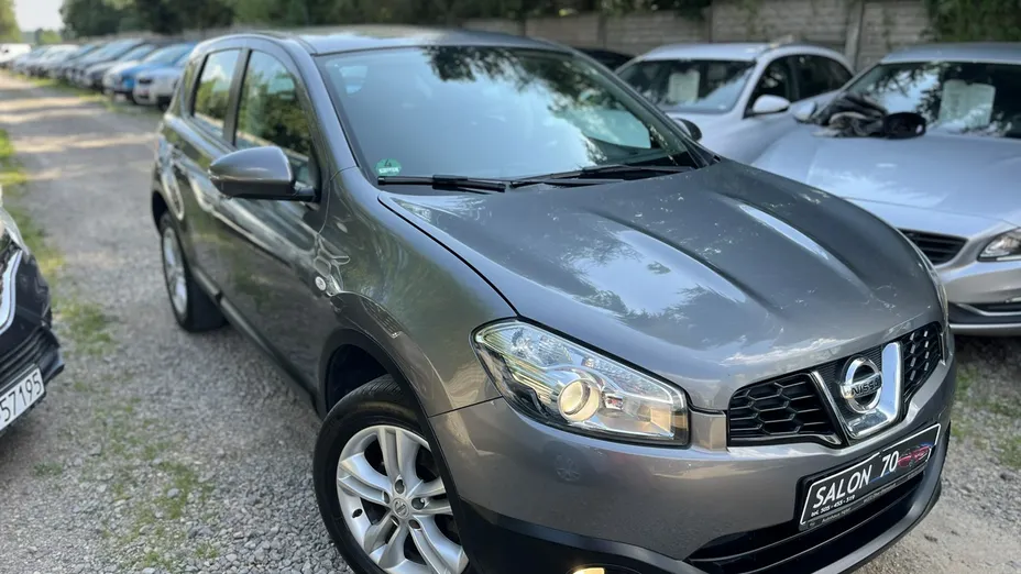 NISSAN Qashqai -
