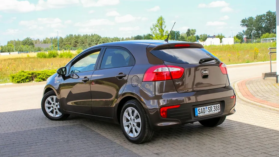 KIA Rio -