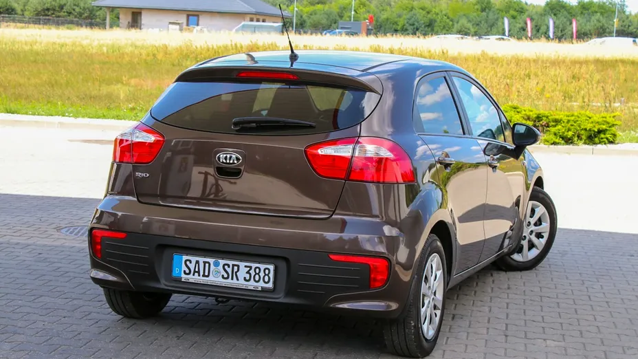KIA Rio -