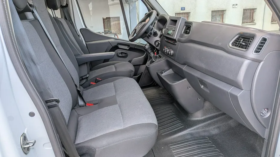 RENAULT Master -