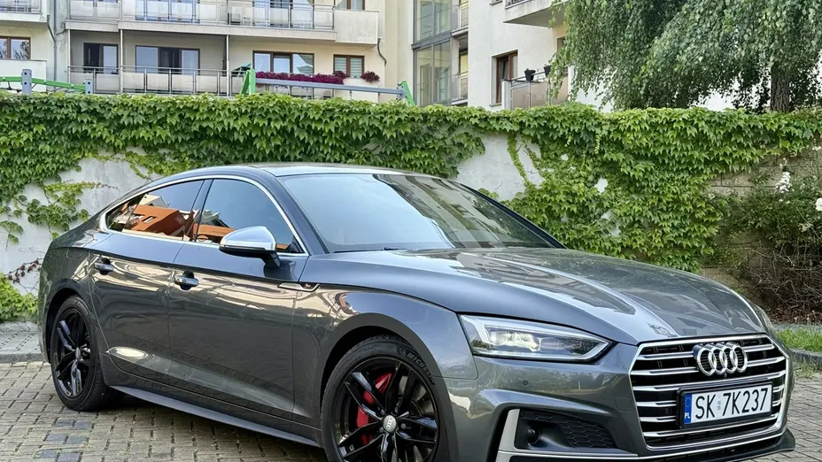 AUDI S5 Sportback -