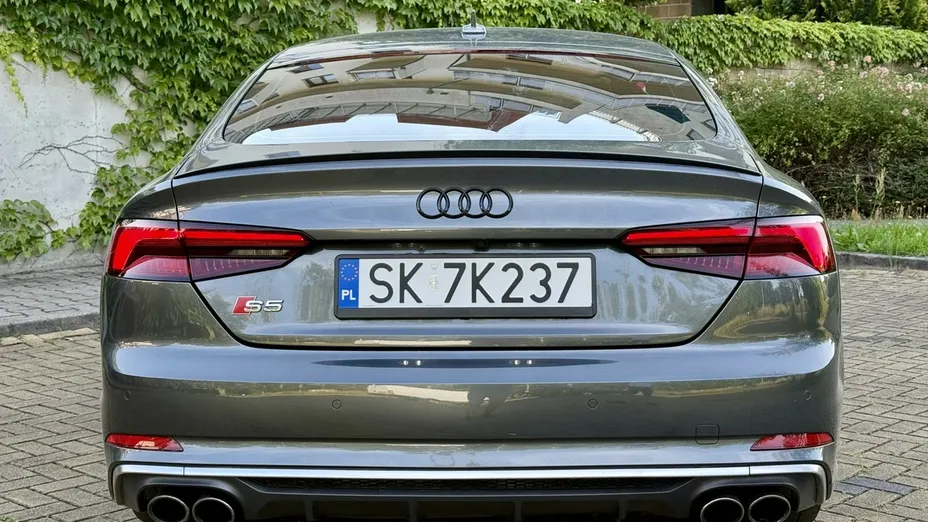 AUDI S5 Sportback -