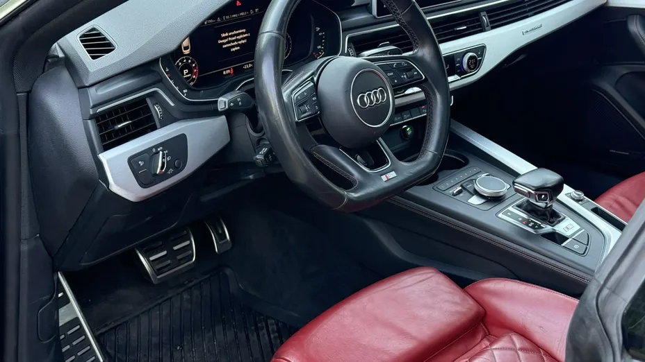 AUDI S5 Sportback -