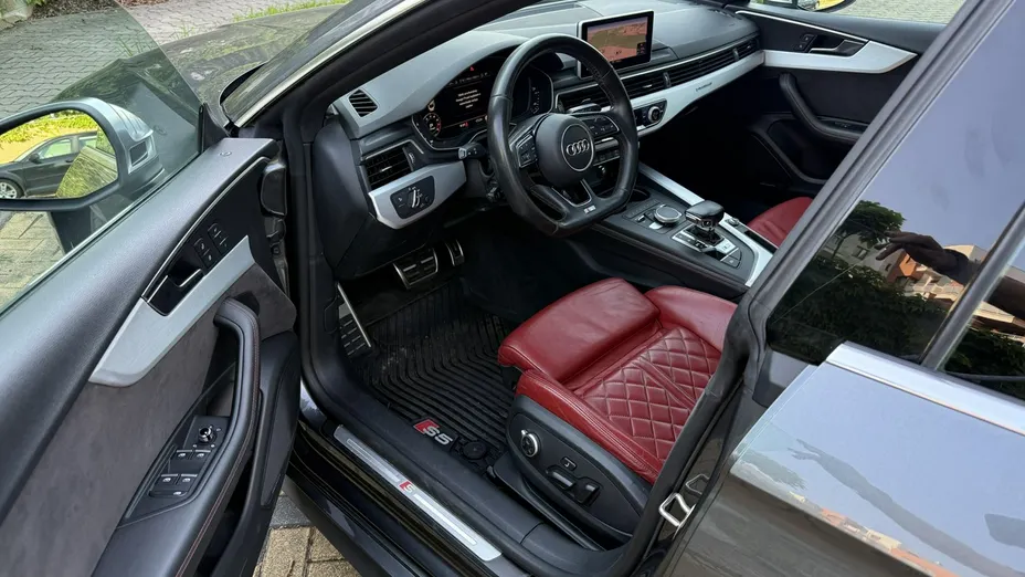 AUDI S5 Sportback -