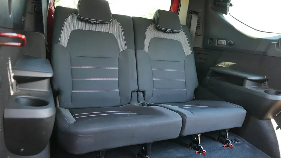 DACIA Jogger -