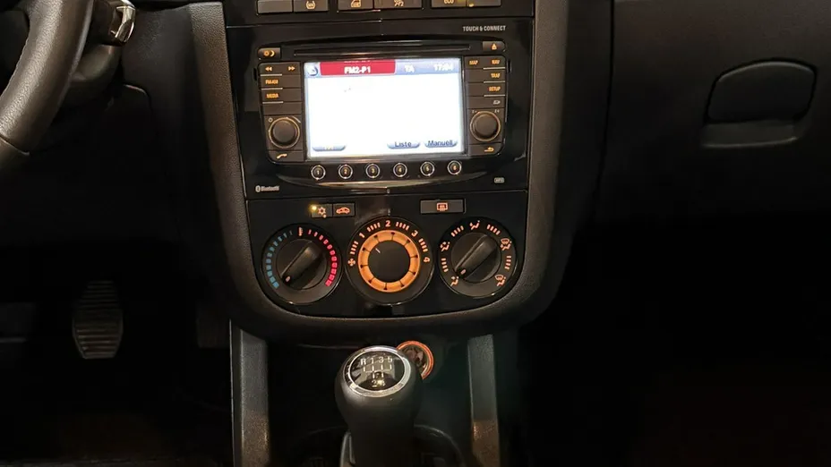 OPEL Corsa -