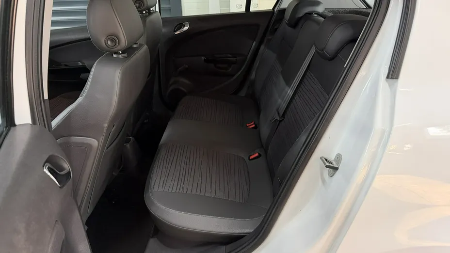 OPEL Corsa -