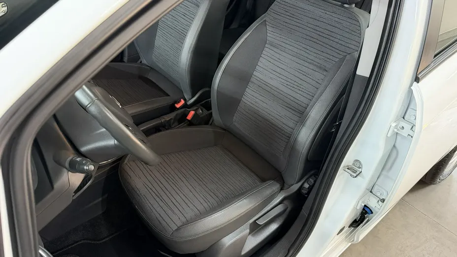 OPEL Corsa -