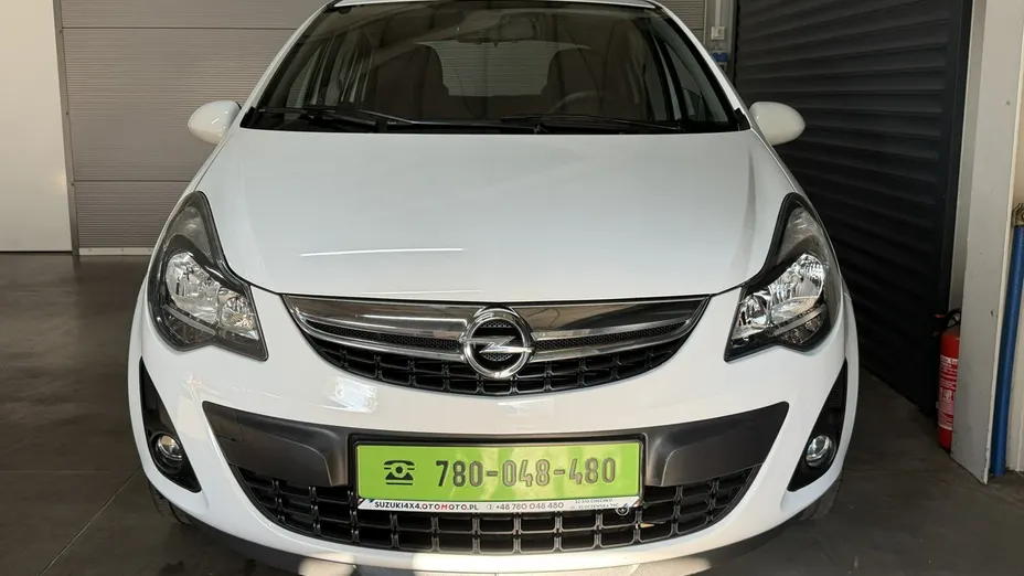 OPEL Corsa -