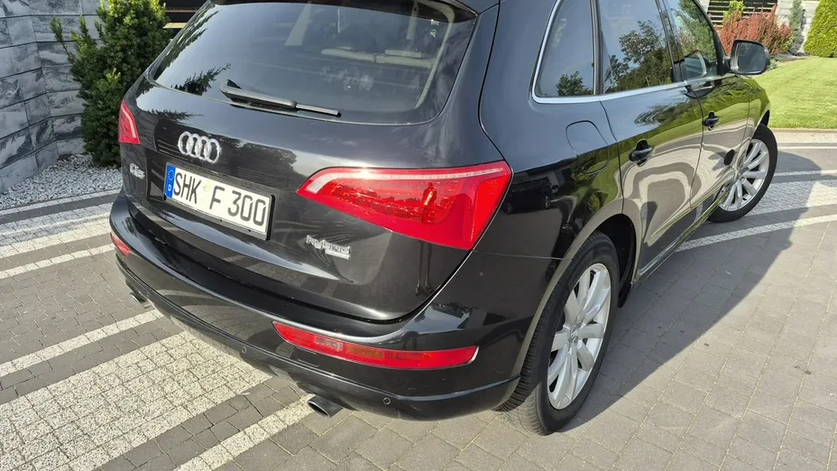 AUDI Q5 -