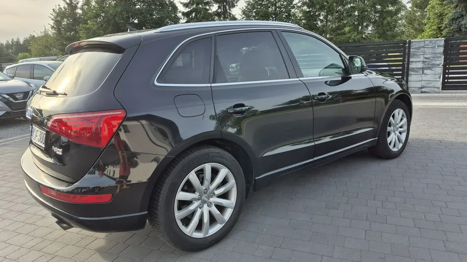 AUDI Q5 -