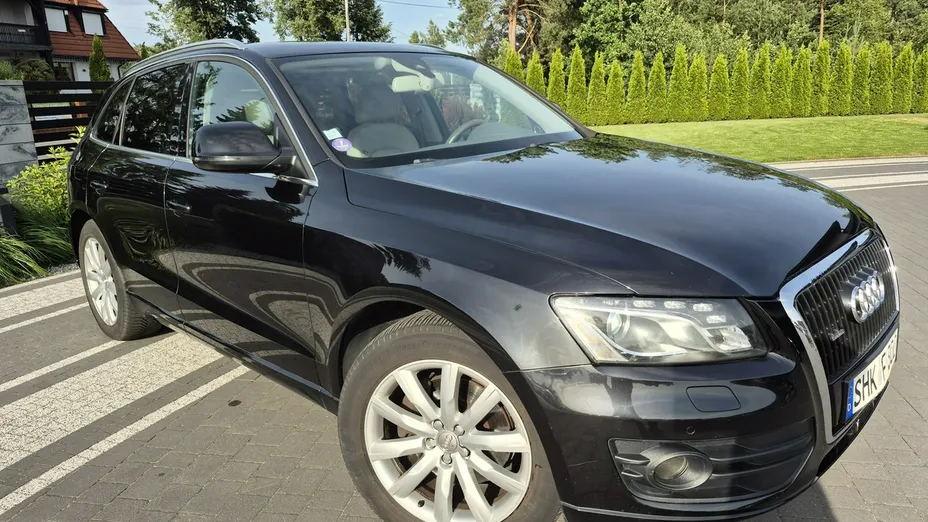 AUDI Q5 -