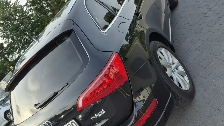 AUDI Q5 -