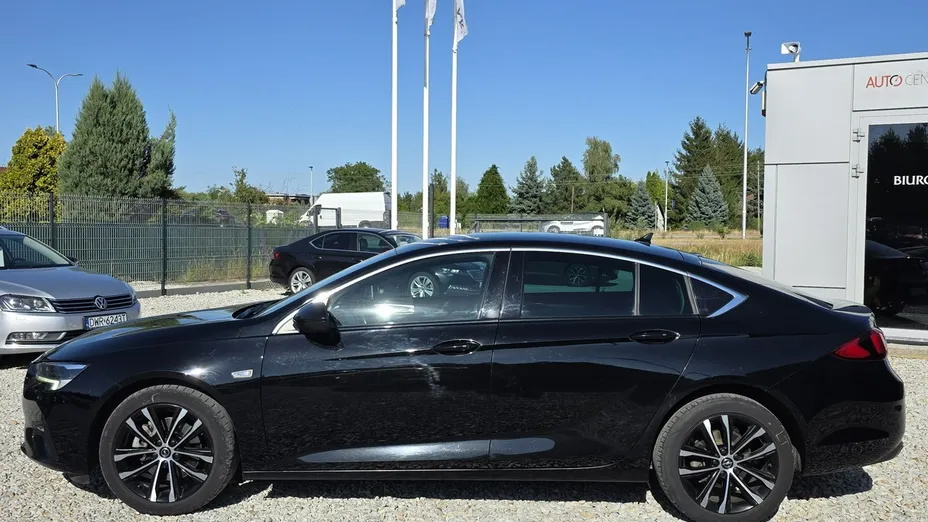OPEL Insignia -