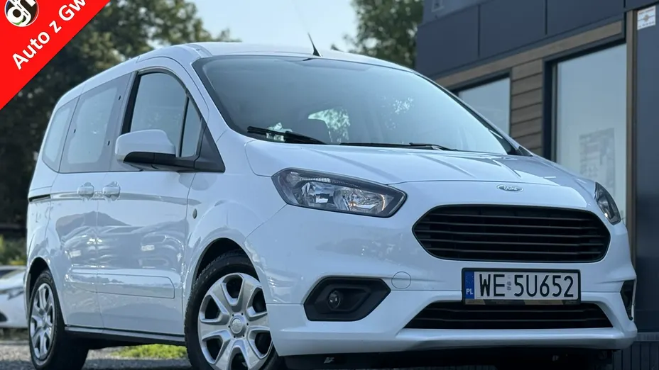 FORD Tourneo Courier -