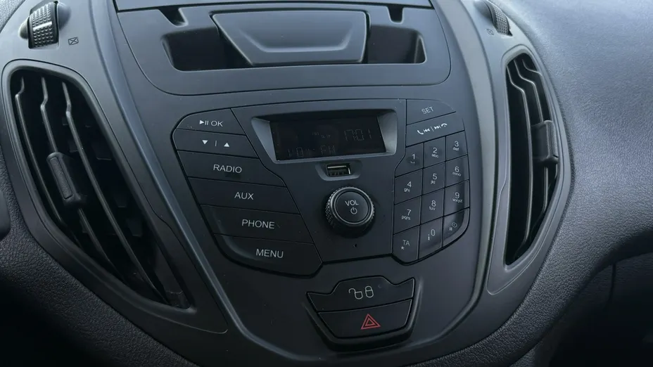 FORD Tourneo Courier -