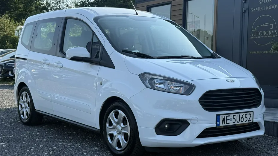 FORD Tourneo Courier -