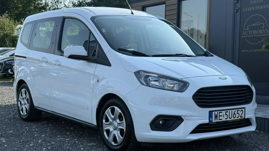 FORD Tourneo Courier -