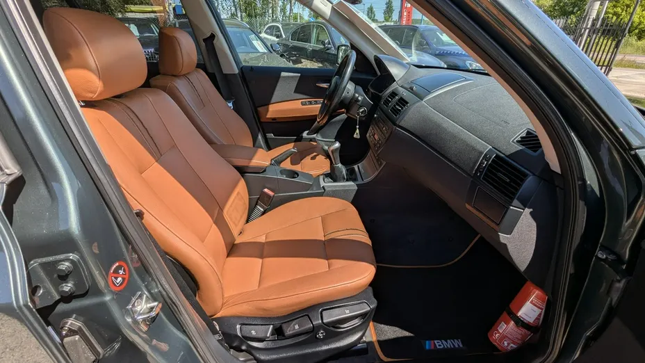 BMW X3 -