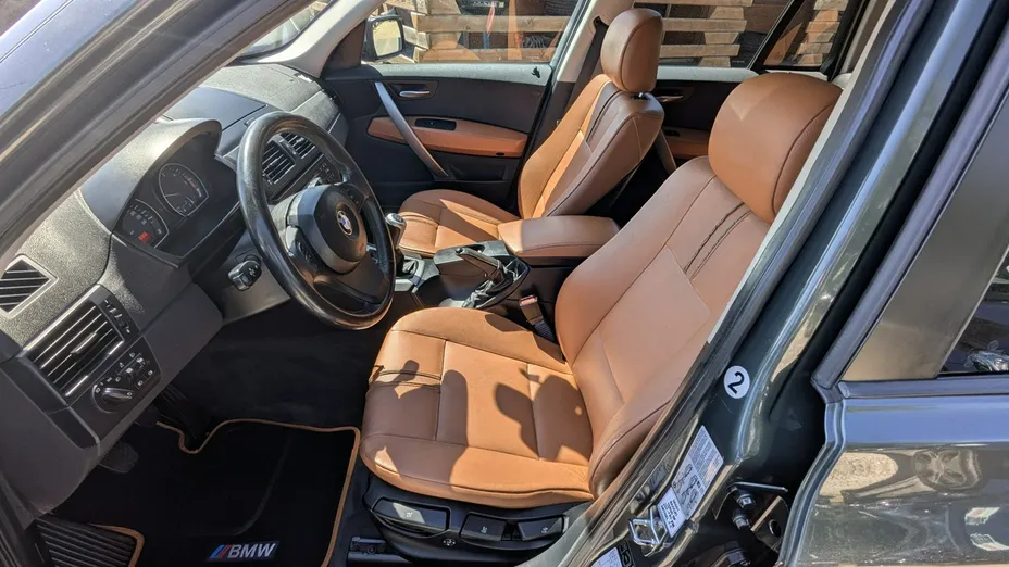 BMW X3 -